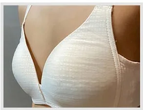 バスト手術前の写真6