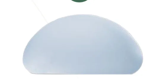 豊胸インプラント